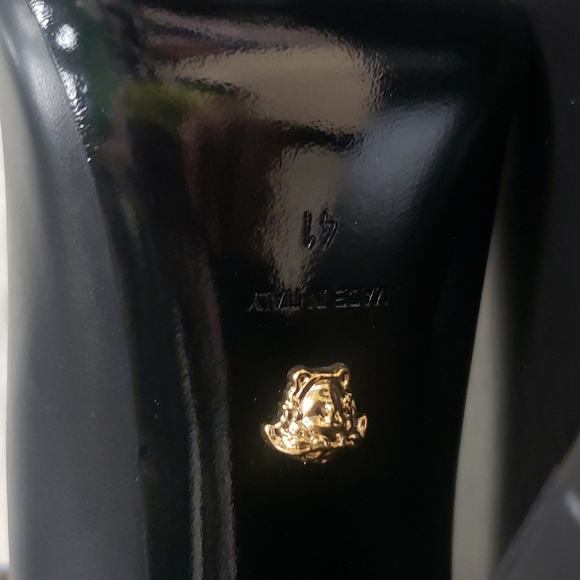 Versace Medusa Embellished Leather Pumps - Picture 10 of 12